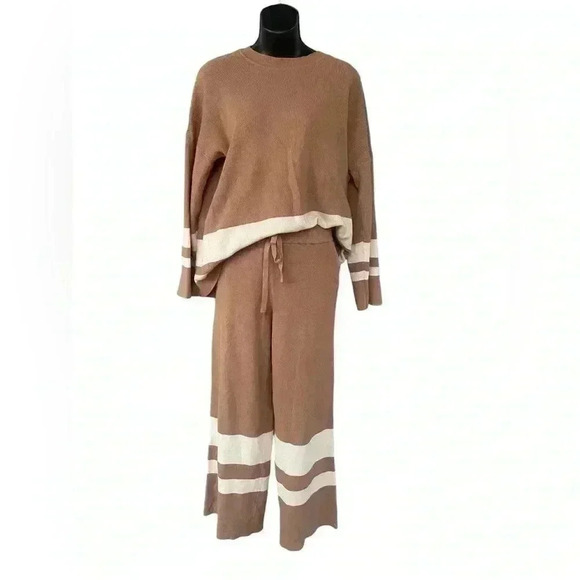 Polagram KNIT STRIPE LONG SLEEVE TOP AND PANTS SET tan cream wide leg oversized - Picture 2 of 9